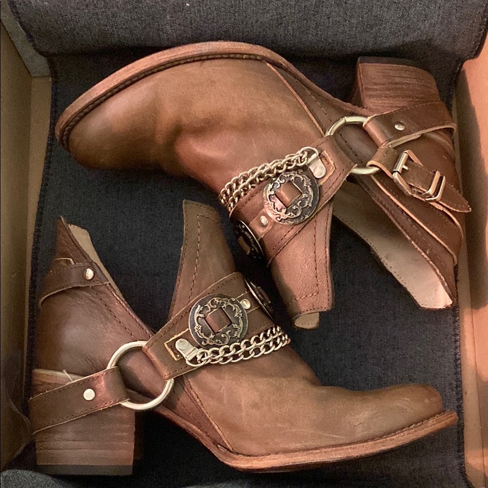 Freebird by Steven- Mystic booties
